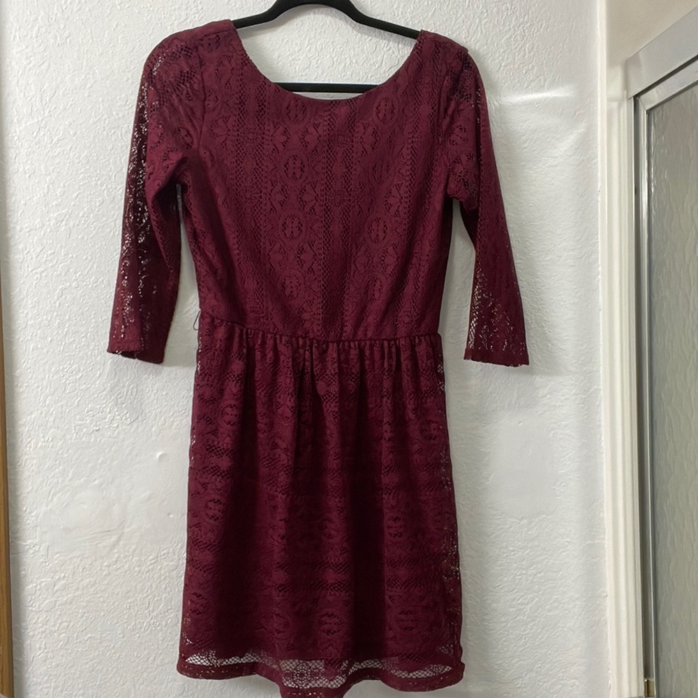 Burgundy Lace Dress 💕